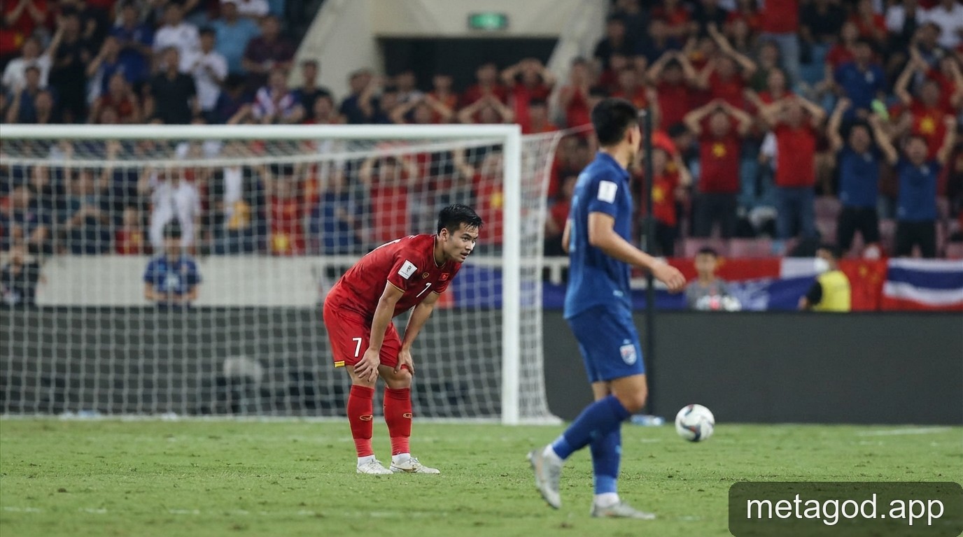 FIFA ASEAN Cup 2026: Tại sao Việt Nam bế tắc trước Thái Lan và bài toán 'sát thương'? - 2